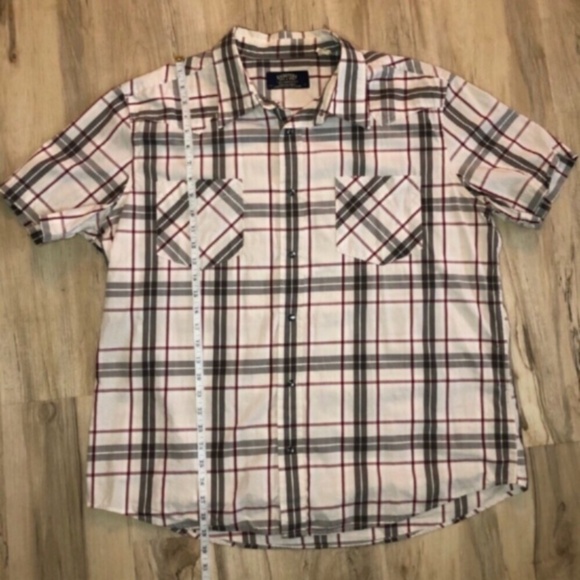 Signature by Levi Strauss White and Red Plaid Polo - Picture 4 of 6